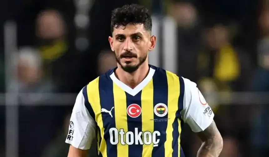 Fenerbahçe'de Samet Akaydin cezalı duruma düştü